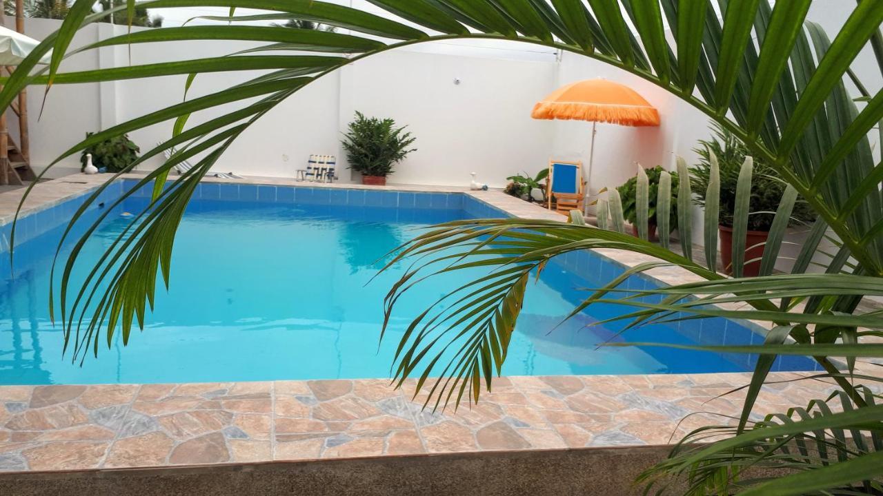 Hostal Villa Brisa Ballenita Bagian luar foto