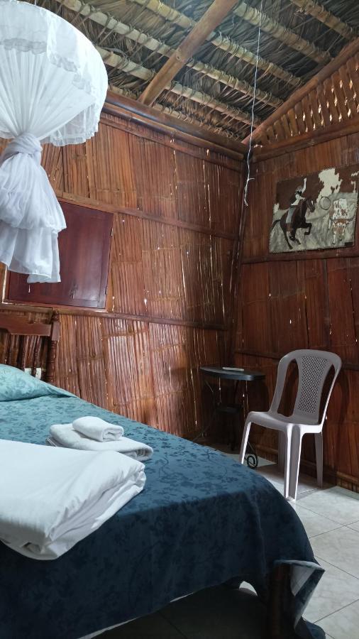 Hostal Villa Brisa Ballenita Bagian luar foto