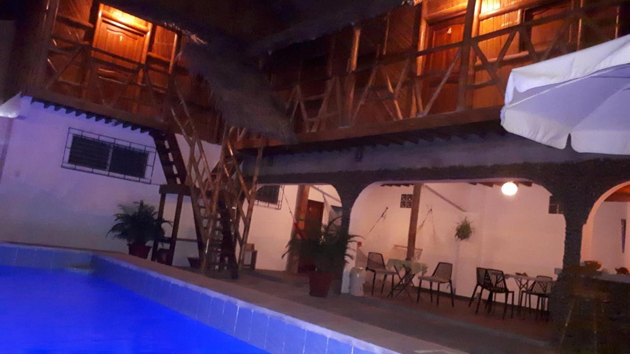 Hostal Villa Brisa Ballenita Bagian luar foto
